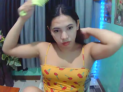 Snapshot of XCalixa chatting on August 2026 12:59:02 PM XCalixa online show from August 2026 12:59:02 PM
