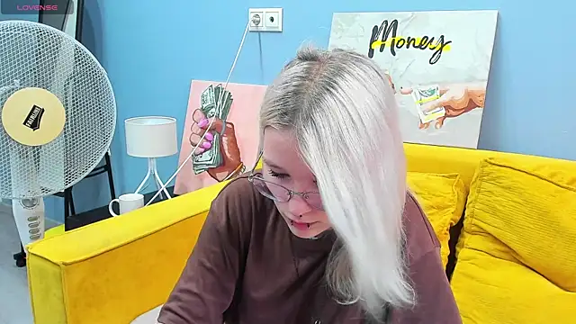 Snapshot of Nika-Smith chatting on August 2026 09:34:01 AM Nika-Smith online show from August 2026 09:34:01 AM