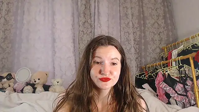 ChloeBrooklyn online show from July 2026 12:41:01 PM