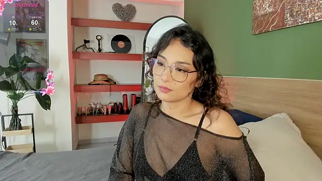 lana vance online show from July 2026 01:13:01 PM