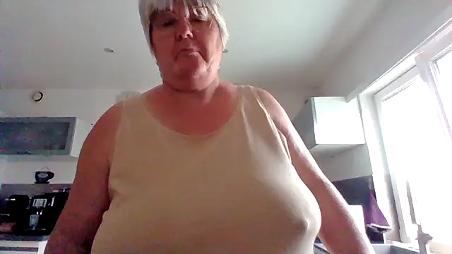 Snapshot of coquinesensuel chatting on July 2026 07:26:01 AM coquinesensuel online show from July 2026 07:26:01 AM