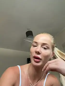 MilanMae online show from June 2026 05:50:02 AM