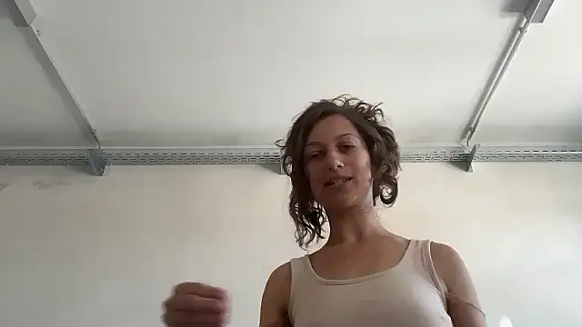 Snapshot of lustgrotte27 chatting on July 2026 11:02:01 AM lustgrotte27 online show from July 2026 11:02:01 AM