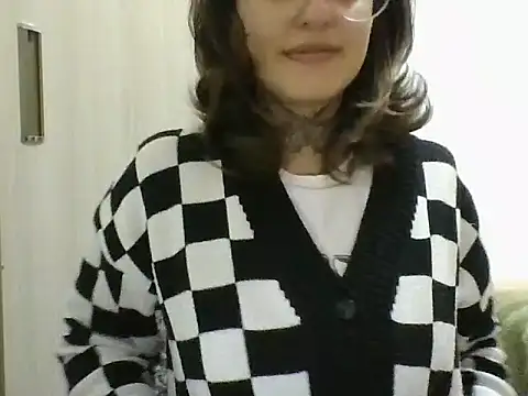Snapshot of cathyfire chatting on June 2026 08:02:01 PM cathyfire online show from June 2026 08:02:01 PM