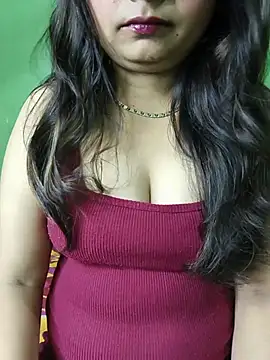 Snapshot of sexy-pari8 chatting on August 2026 04:01:02 PM sexy-pari8 online show from August 2026 04:01:02 PM