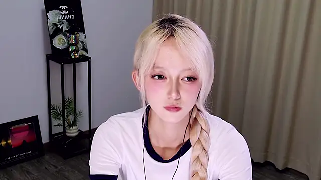 Hot--01 online show from July 2026 07:15:02 AM