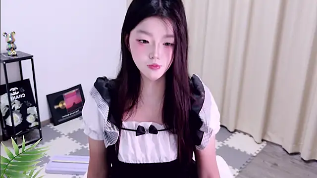 Hot--01 online show from August 2026 07:18:02 AM
