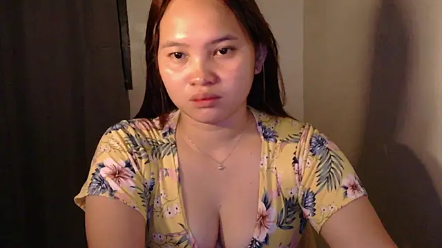 Snapshot of Fhwilloughbyxx chatting on July 2026 02:46:01 PM Fhwilloughbyxx online show from July 2026 02:46:01 PM