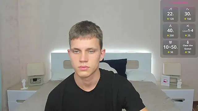Snapshot of m0neyken chatting on July 2026 08:17:02 AM m0neyken online show from July 2026 08:17:02 AM