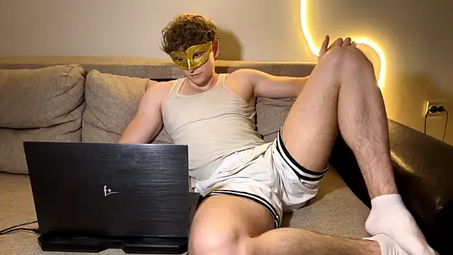 deniel horny online show from June 2026 05:50:02 PM