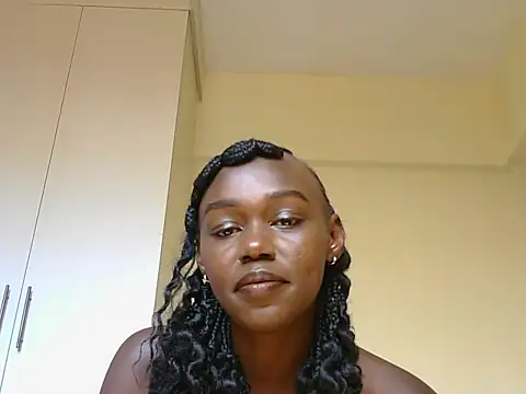 Heliosann online show from July 2026 07:07:01 AM