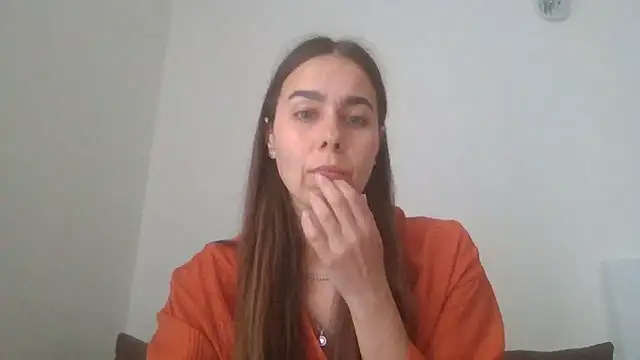 Snapshot of Vanelleda chatting on June 2026 10:01:01 AM Vanelleda online show from June 2026 10:01:01 AM