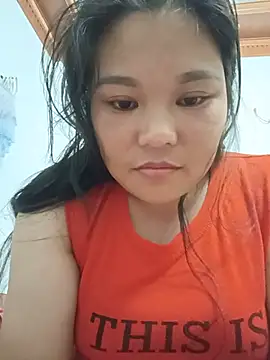 Snapshot of Holy-mi chatting on July 2026 02:56:02 PM Holy-mi online show from July 2026 02:56:02 PM