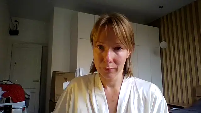 Snapshot of Deloriada chatting on July 2026 10:19:01 AM Deloriada online show from July 2026 10:19:01 AM