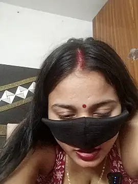Snapshot of Mummy_jii1 chatting on July 2026 07:18:02 PM Mummy jii1 online show from July 2026 07:18:02 PM