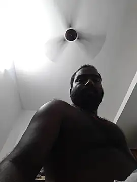 TinyBoy27 online show from July 2026 06:13:02 PM