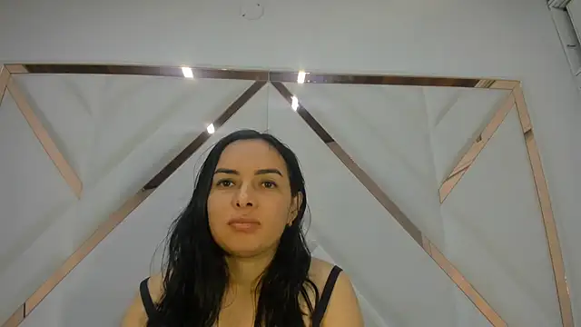 Snapshot of Violett_Bliss chatting on July 2026 04:06:01 PM Violett Bliss online show from July 2026 04:06:01 PM