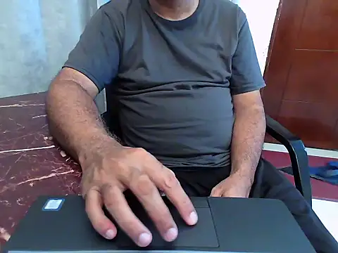 Snapshot of desipapaxx chatting on July 2026 07:39:01 PM desipapaxx online show from July 2026 07:39:01 PM