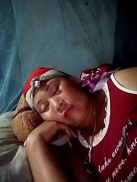 Snapshot of NyloveSquirt chatting on July 2026 08:35:01 PM NyloveSquirt online show from July 2026 08:35:01 PM