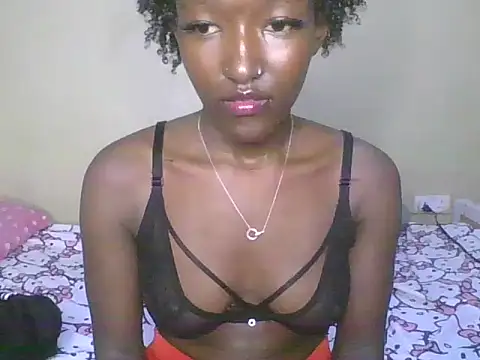 Snapshot of Keilay chatting on June 2026 06:29:01 AM Keilay online show from June 2026 06:29:01 AM