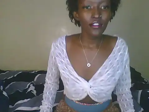 Snapshot of Keilay chatting on June 2026 07:48:01 PM Keilay online show from June 2026 07:48:01 PM