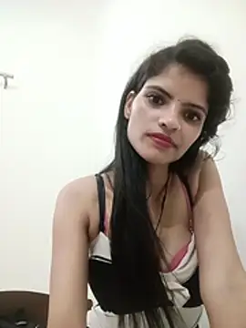 Snapshot of nehabharti23 chatting on July 2026 11:42:01 PM nehabharti23 online show from July 2026 11:42:01 PM