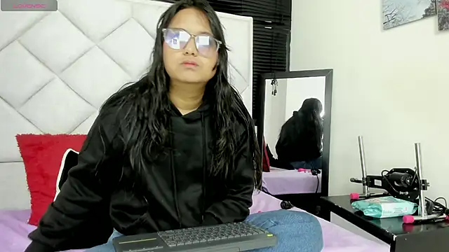 Snapshot of azul_moonn chatting on August 2026 04:26:01 AM azul moonn online show from August 2026 04:26:01 AM