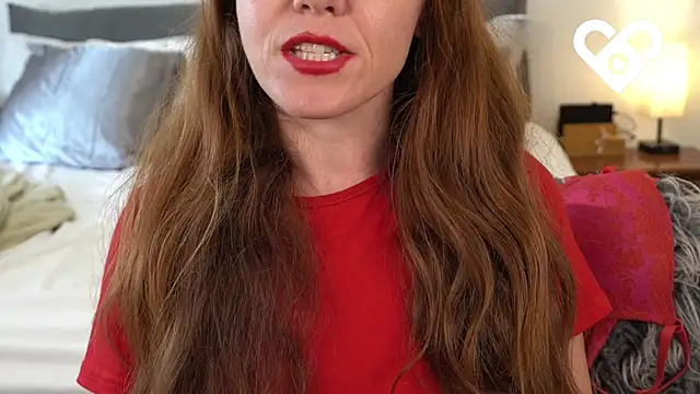 Snapshot of leverageurassets chatting on February 2025 12:25:02 PM leverageurassets online show from February 2025 12:25:02 PM