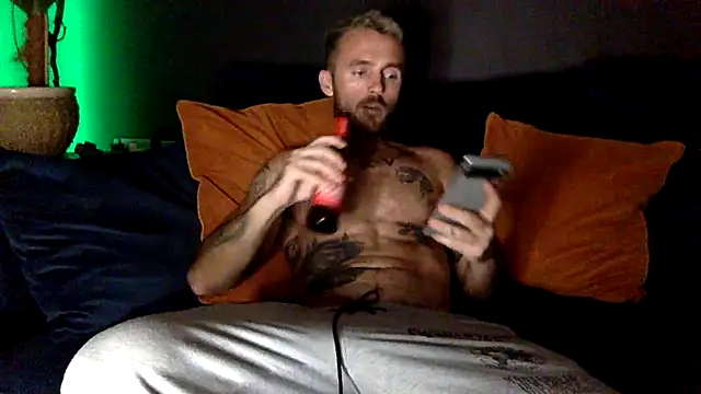 JackedJayden online show from July 2026 08:41:02 PM