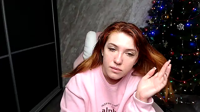 Snapshot of Reginasmilee chatting on December 2025 12:38:02 AM Reginasmilee online show from December 2025 12:38:02 AM