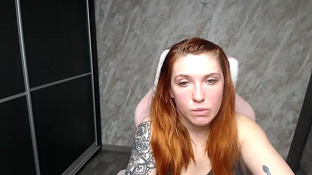 Snapshot of Reginasmilee chatting on February 2026 02:36:01 PM Reginasmilee online show from February 2026 02:36:01 PM