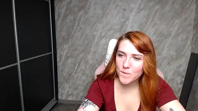 Snapshot of Reginasmilee chatting on March 2026 02:08:01 PM Reginasmilee online show from March 2026 02:08:01 PM