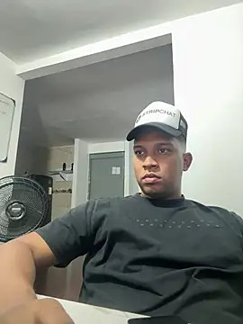 Snapshot of Patrice_Evra3 chatting on June 2026 01:59:01 AM Patrice Evra3 online show from June 2026 01:59:01 AM