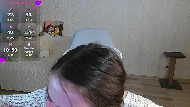 Snapshot of Lunni_03 chatting on August 2026 01:49:01 PM Lunni 03 online show from August 2026 01:49:01 PM