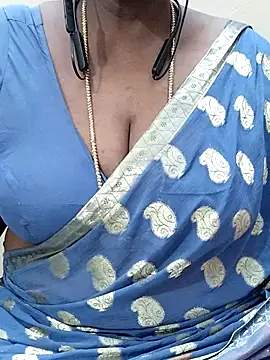 niki076 online show from June 2026 05:23:02 AM