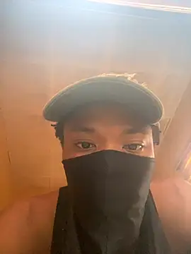 virginboy0231 online show from June 2026 12:42:01 PM