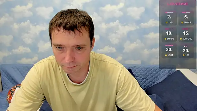 Snapshot of MenyCooper chatting on July 2026 03:06:02 AM MenyCooper online show from July 2026 03:06:02 AM