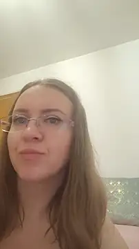 Snapshot of AriaEaston chatting on July 2026 01:28:02 PM AriaEaston online show from July 2026 01:28:02 PM