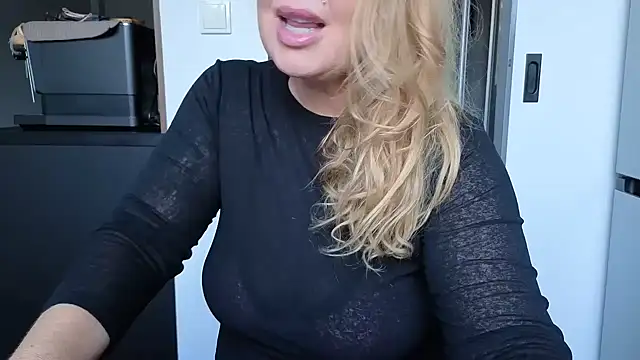 TammyJeann online show from September 2025 03:01:02 PM