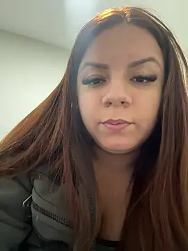Snapshot of victoria_2122 chatting on July 2026 06:27:01 AM victoria 2122 online show from July 2026 06:27:01 AM