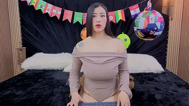 Megan-Burning- online show from July 2026 03:03:02 PM