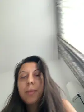 Snapshot of IzyDiamond chatting on July 2026 09:26:01 AM IzyDiamond online show from July 2026 09:26:01 AM