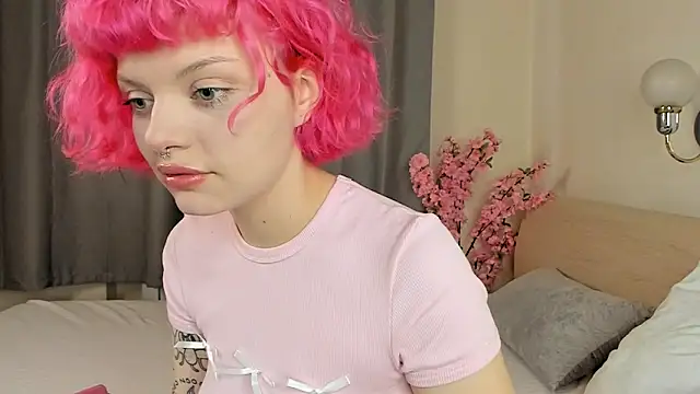 GypsyEmber online show from July 2026 01:41:02 PM