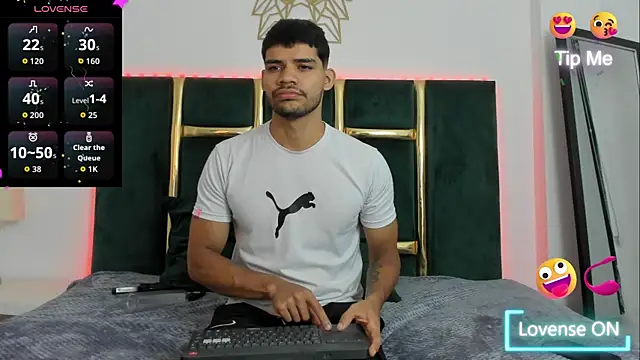 Snapshot of SergioBlakee chatting on July 2026 11:37:02 AM SergioBlakee online show from July 2026 11:37:02 AM