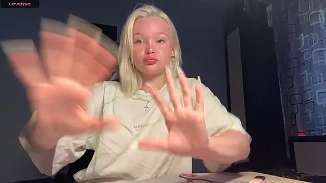 Snapshot of JoleneDorow chatting on July 2026 01:57:01 AM JoleneDorow online show from July 2026 01:57:01 AM