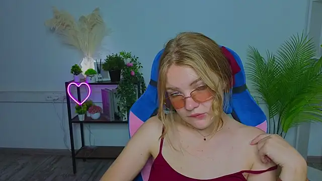 JaylaBrown online show from July 2026 04:35:02 PM