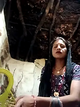 Snapshot of Riya_raj01 chatting on July 2026 03:50:01 PM Riya raj01 online show from July 2026 03:50:01 PM