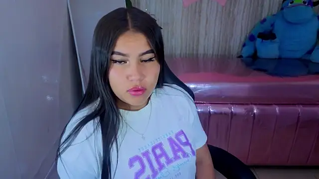 Snapshot of camila_gomez_t chatting on July 2026 08:33:02 PM camila gomez t online show from July 2026 08:33:02 PM