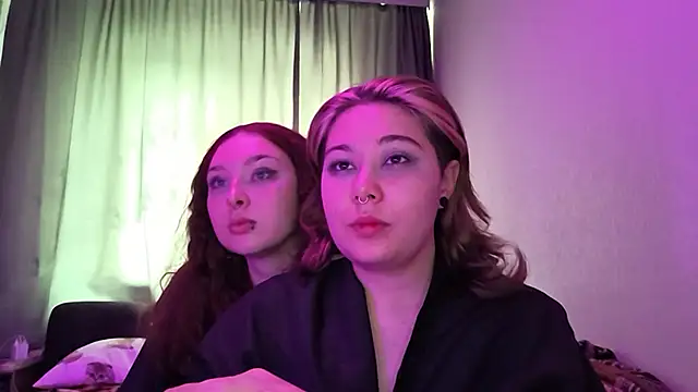 Snapshot of LunarCouple_ chatting on July 2026 10:18:02 AM LunarCouple online show from July 2026 10:18:02 AM