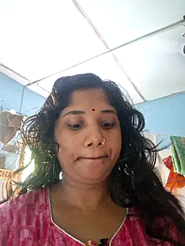Snapshot of Amidustu01 chatting on July 2026 11:15:01 AM Amidustu01 online show from July 2026 11:15:01 AM